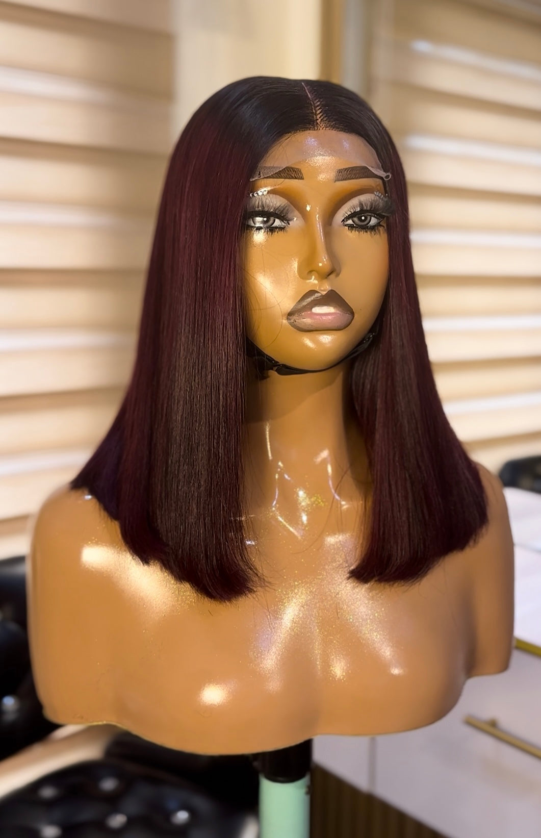 SDD VIETNAMESE BONE STRAIGHT (BURGUNDY WITH DARK ROOTS)